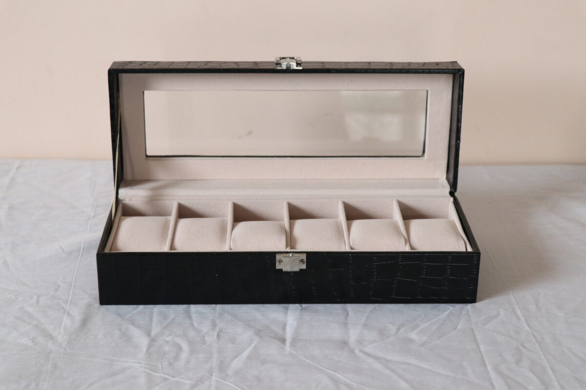 Leather Watch Storage Box with Finish and Glass Window Metal Lock 6 Slot- Piece Watch Box (Black) - Image 3