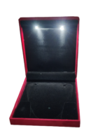 Heavy Sued Velvet Jewellery Necklace Earring Pendant Half Set Box 7"x 8" INCH (Red)