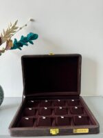 Pendent Heavy Leather Velvet Storage Box, Display Box (12) (Brown)