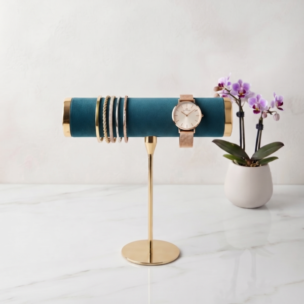 Metal Velvet Bangle Display Stand – Premium Jewelry Holder for Bangles, Bracelets & Watches | Elegant Countertop Showcase for Home & Retail Display (Green)